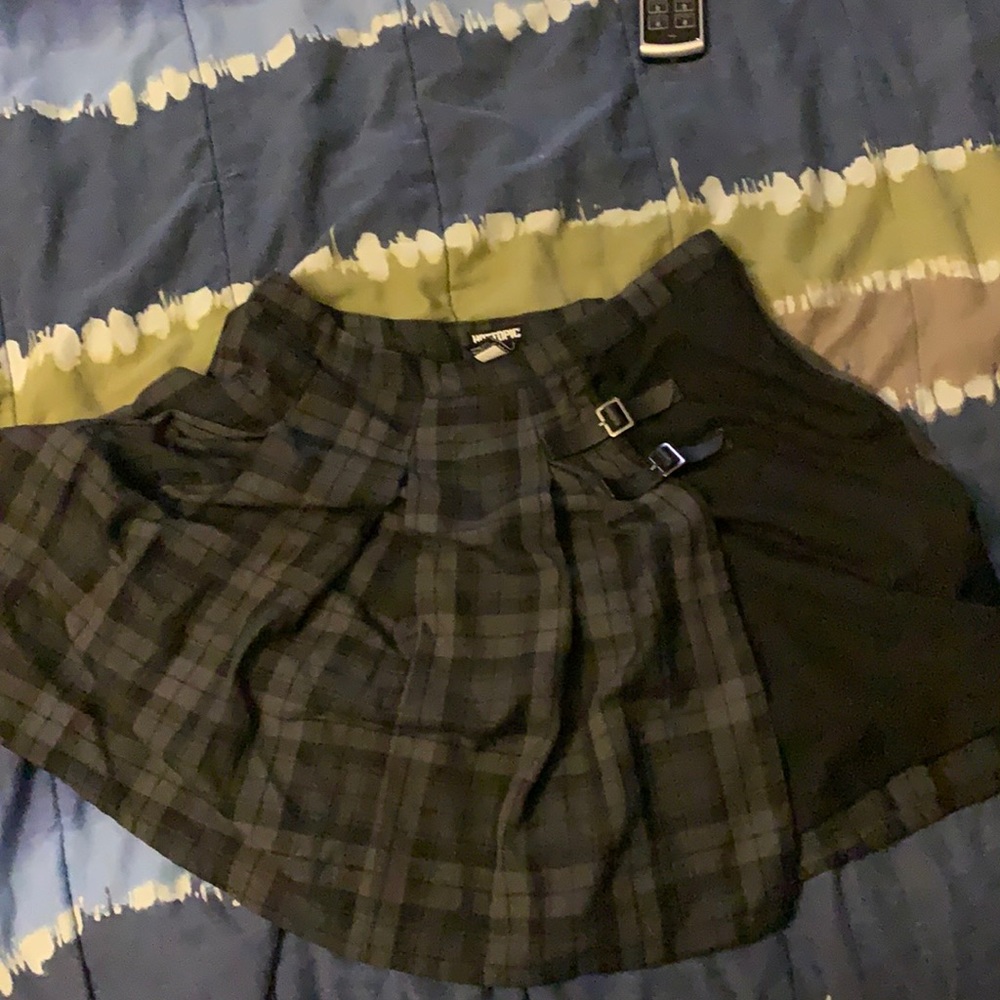 Hot topic skirt